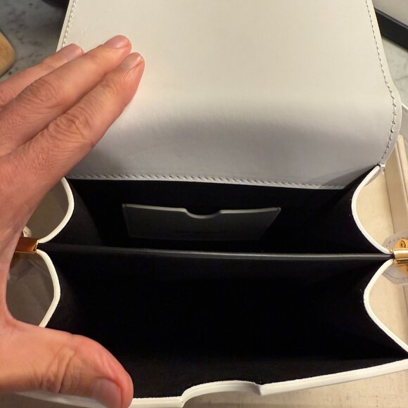 Off-White Baby Binder Clip Crossbody Bag – White Quilted Leather - Picture 6 of 8